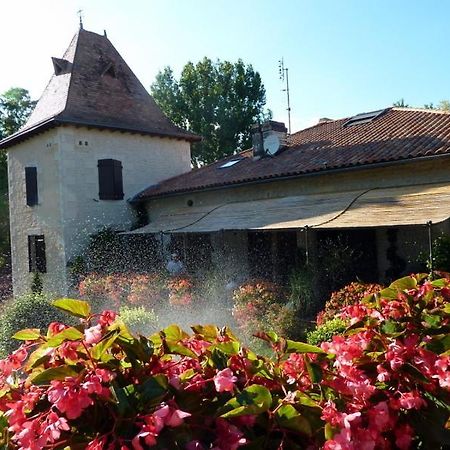 Hotel Moulin Rouhaud Montboyer Esterno foto