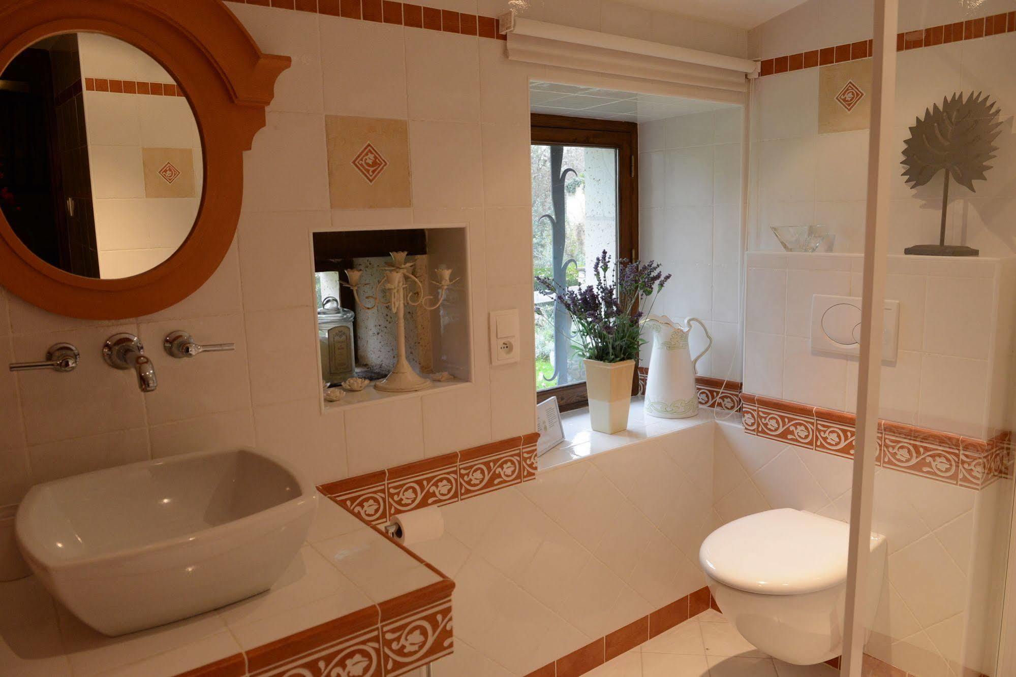 Hotel Moulin Rouhaud Montboyer Esterno foto