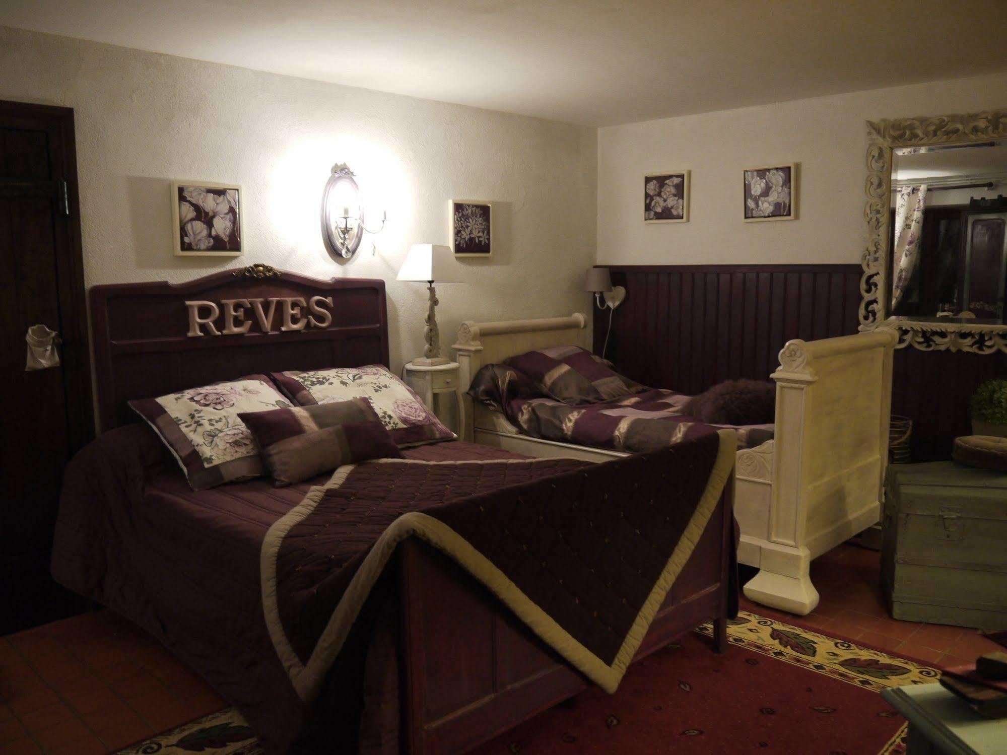 Hotel Moulin Rouhaud Montboyer Esterno foto