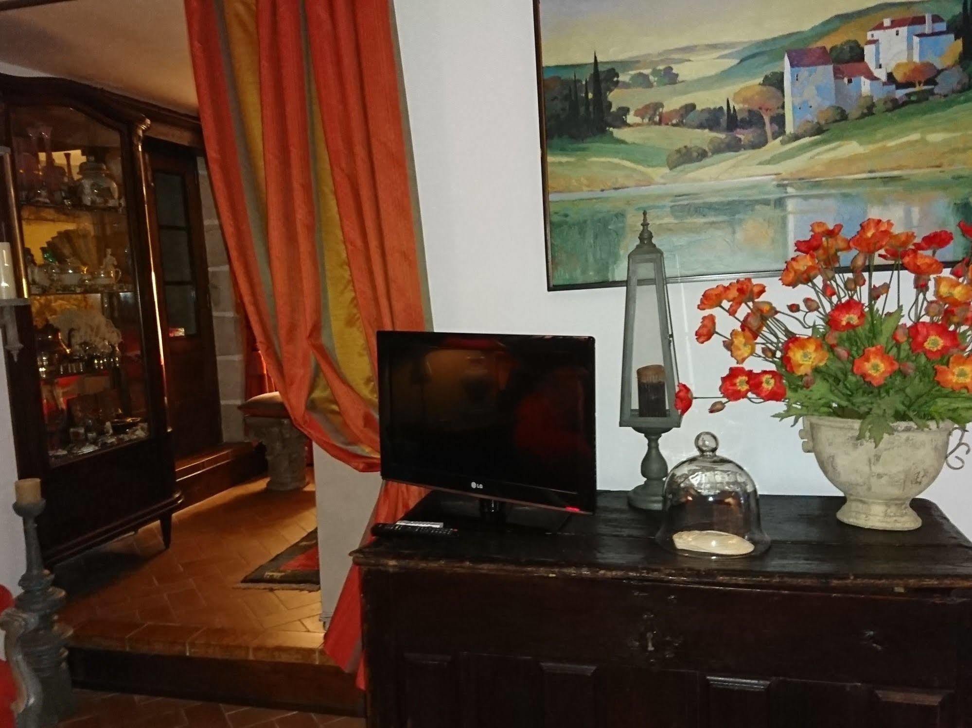 Hotel Moulin Rouhaud Montboyer Esterno foto